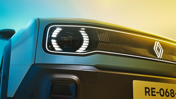 signature lumineuse - Renault 4 E-Tech 100% électrique