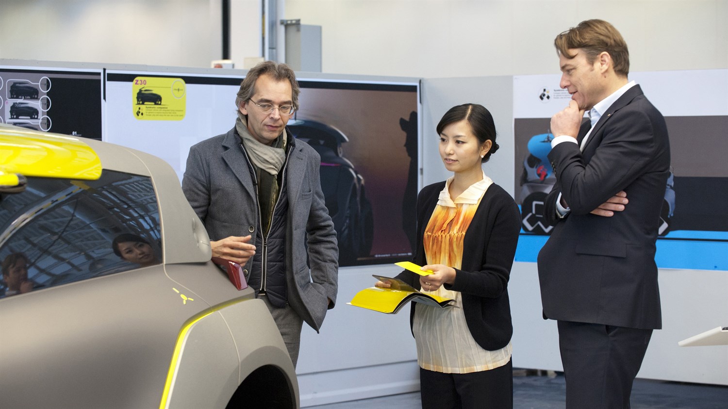 Renault KWID Concept - discussion entre l'équipe Design 